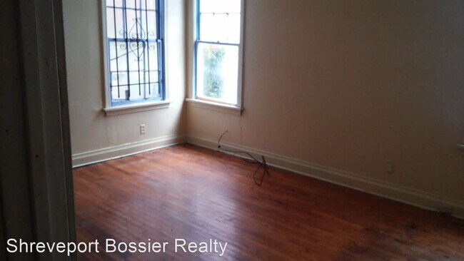Foto del edificio - 2 br, 1 bath House - 2723 Fulton St