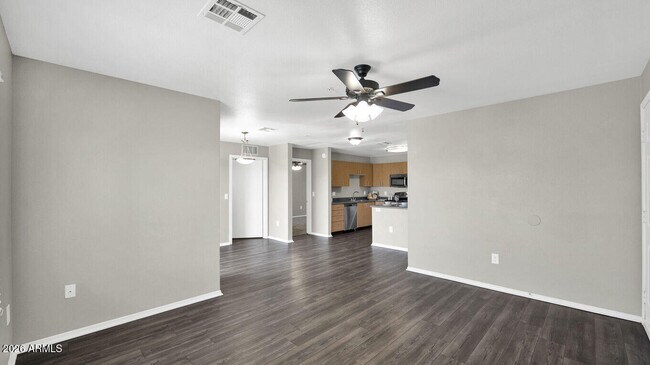 Building Photo - 5611 S 32nd St