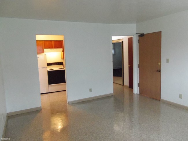 Building Photo - 1 br, 1 bath Apartment - 1145 S 11th St Apt 1