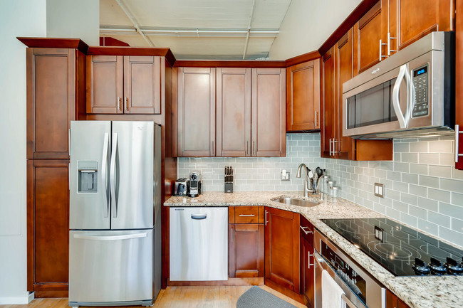Kitchen - 720 16th St Mall