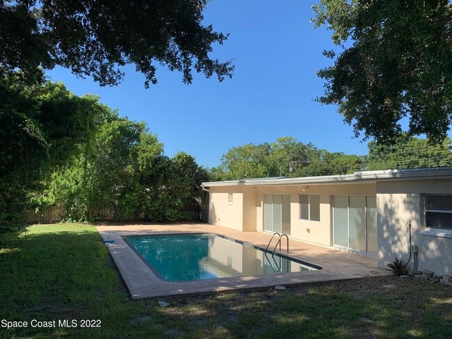 Building Photo - 1343 Gleneagles Way