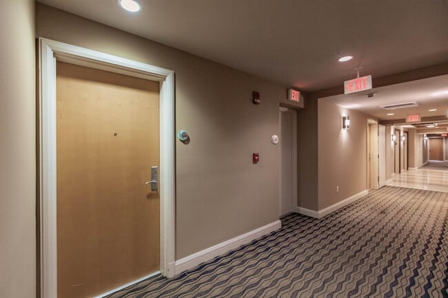 Building Photo - 244 Biscayne Blvd