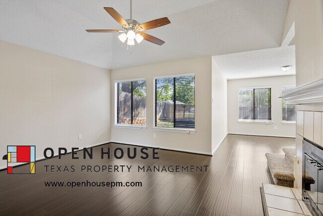 Building Photo - 1206 Hillwood Way Grapevine