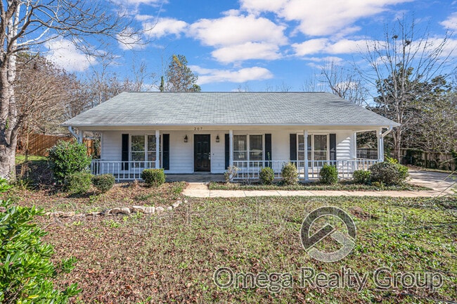 Building Photo - 207 Lee Rd