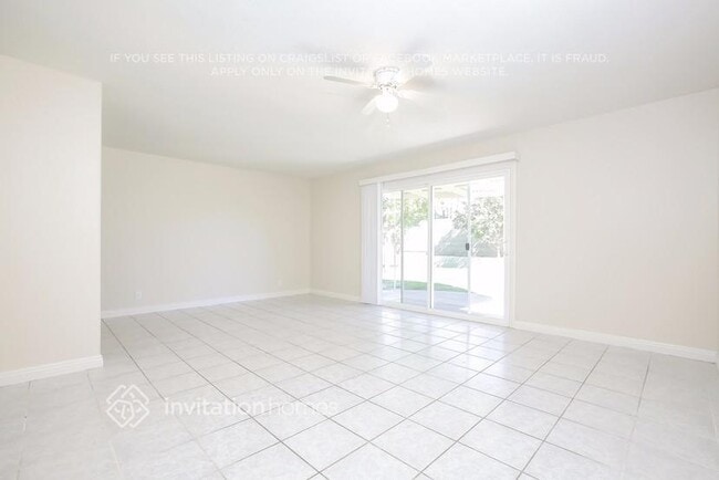 Building Photo - 452 Bard St