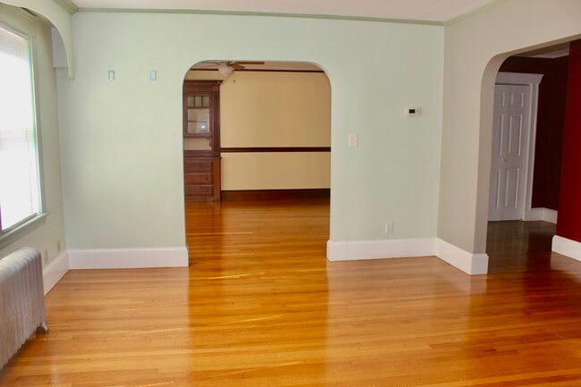 Foto del edificio - 154 Mount Vernon St