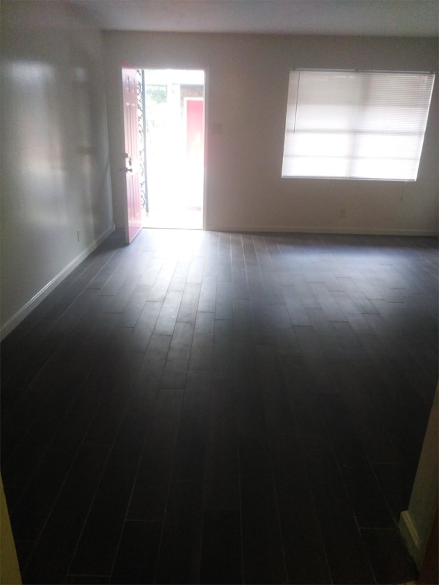 Foto principal - 421 Aylesford Pl