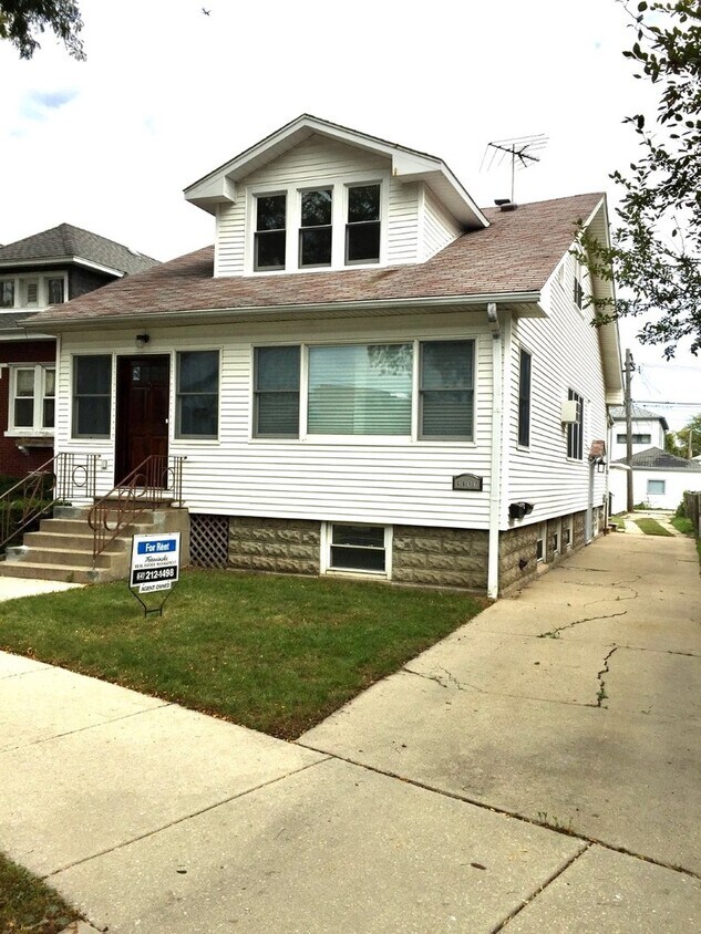 5617 N Miltimore Ave, Chicago, IL 60646 House Rental in Chicago, IL