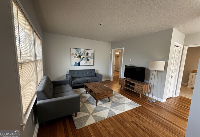 Foto del edificio - 1624 Terry Mill Rd SE