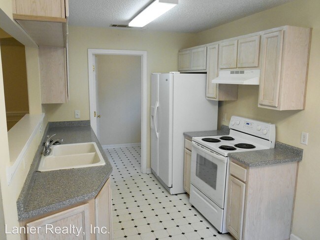 Building Photo - 132 Wimbledon Dr