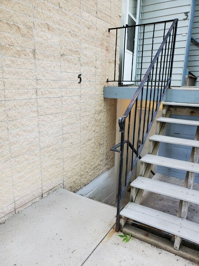 Foto del edificio - Ponderosa1104 (KC-KS)