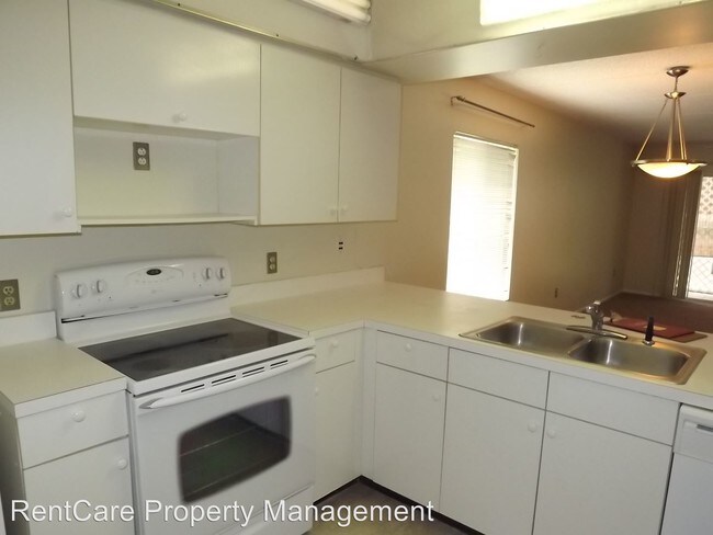 Building Photo - 2 br, 2 bath House - 5636 Blue Shadows Ct