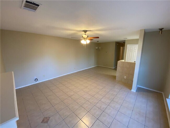 Building Photo - 9206 Kempler Dr