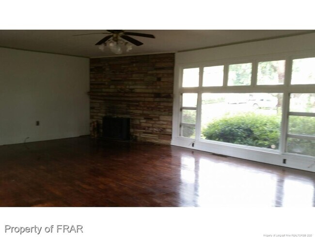 Building Photo - 606 Faison Ave