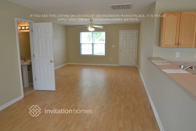 Foto del edificio - 1304 Red Tallen Ct