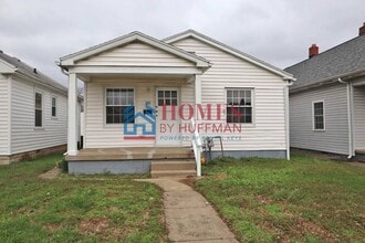 Building Photo - 810 E Delaware St