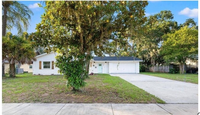 Building Photo - 508 Brooker Rd