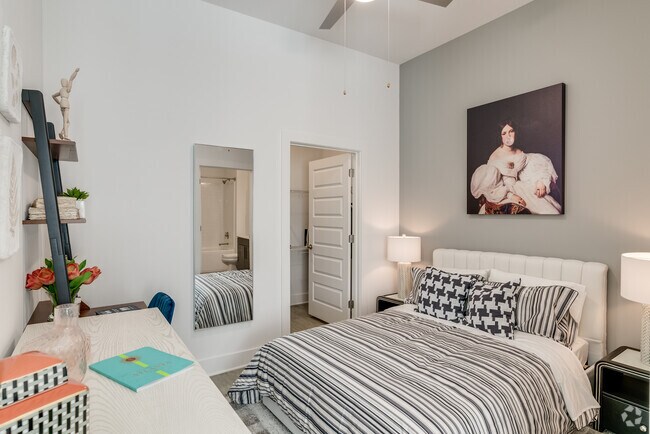 Bedroom - Link Apartments® Grant Park