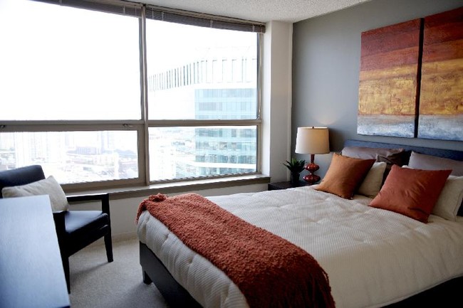 Foto del edificio - 567 W Madison St
