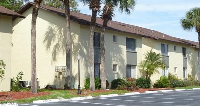 Building Photo - 1350 Green Valley Cir