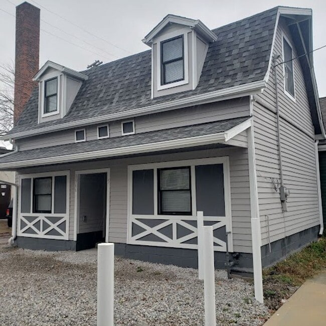 Foto del edificio - 1966 Randall Rd