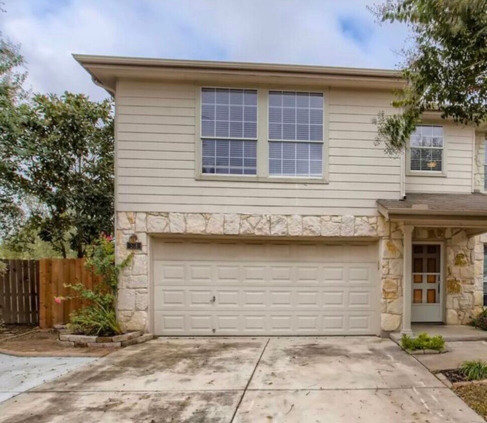 Foto principal - 518 Pecos Cir