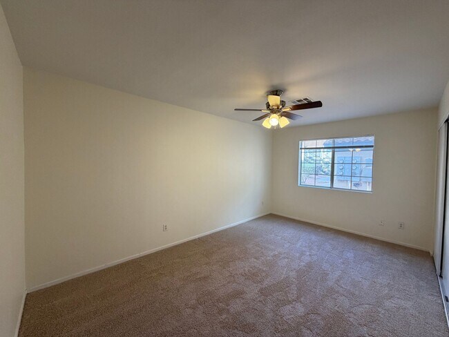 Building Photo - 8410 Eldora Ave