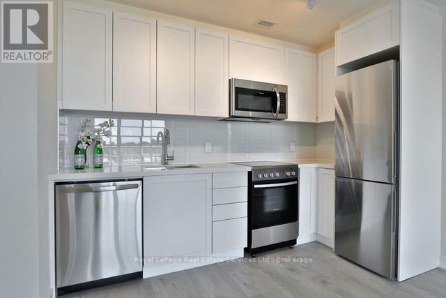 Photo du bâtiment - 1 Neighbourhood Ln.