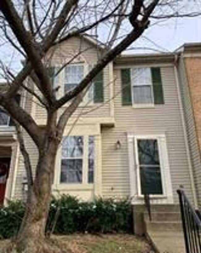 Building Photo - 20517 Lowfield Dr