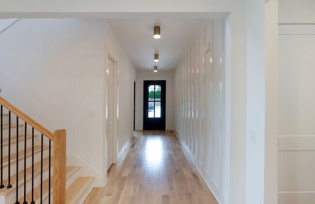 Foto del edificio - 3733 Estes Rd