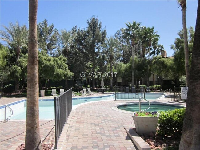 Foto del edificio - 9000 S Las Vegas Blvd