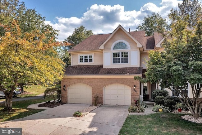 Building Photo - 16131 Parklawn Pl