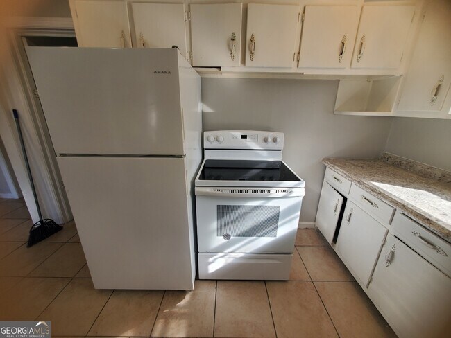 Foto del edificio - 498 North Ave