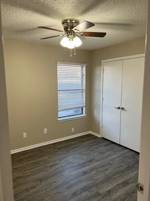 Building Photo - 3008 Sappington Pl