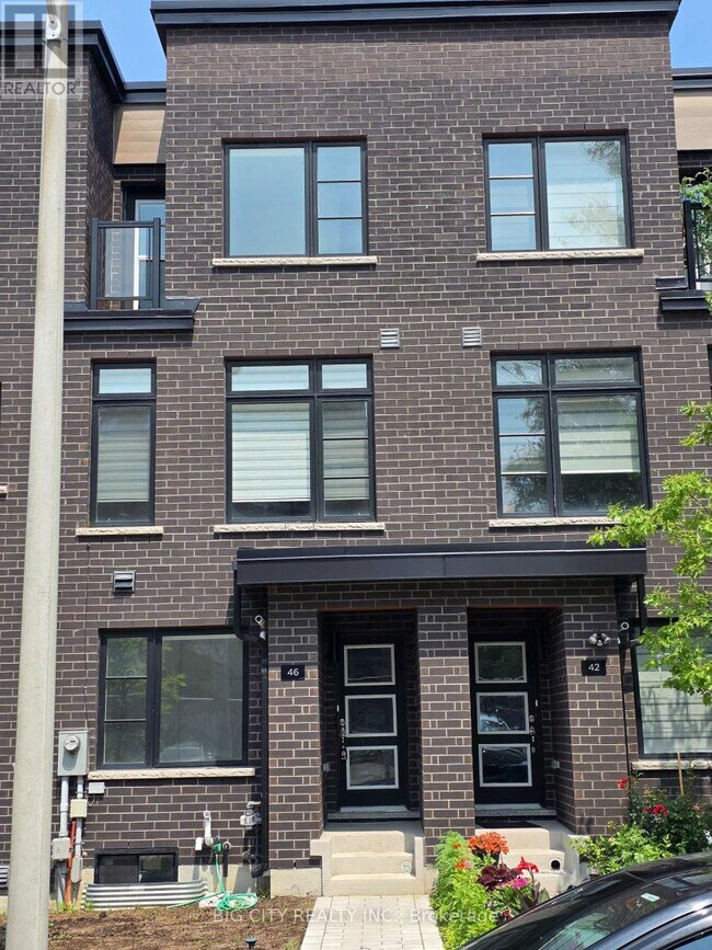 Building Photo - 46 Akil Thomas Gdns
