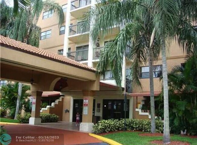 Foto del edificio - 701 NW 19th St