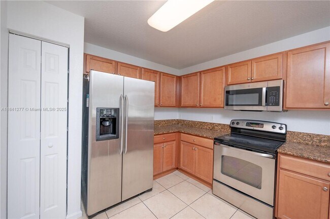 Foto del edificio - 11501 NW 89th St