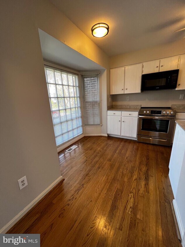 Foto principal - 518 Andrew Hill Rd