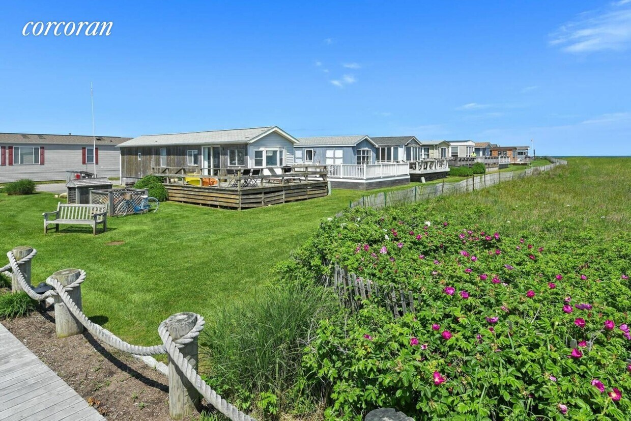 Primary Photo - 100 Deforest Rd