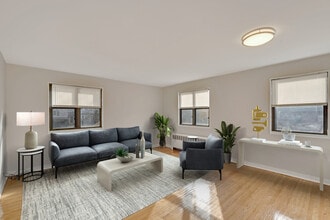 Building Photo - 121 Forest Ave