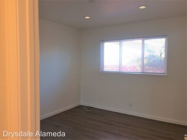 Foto del edificio - 2 br, 1 bath House - 333 Maitland Drive