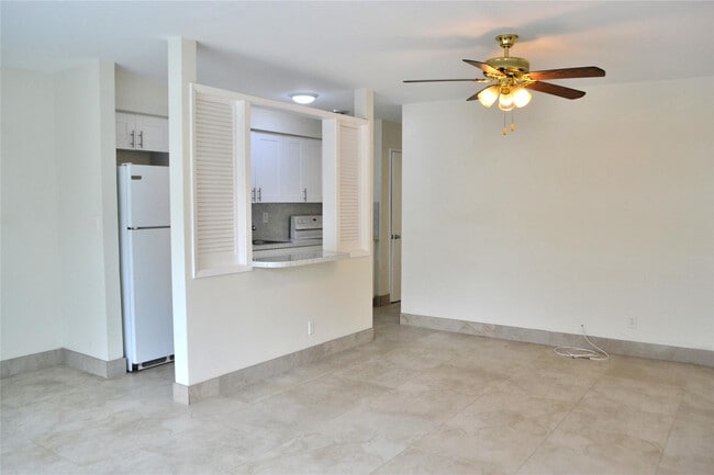 Building Photo - 4209 NE 21st Ave