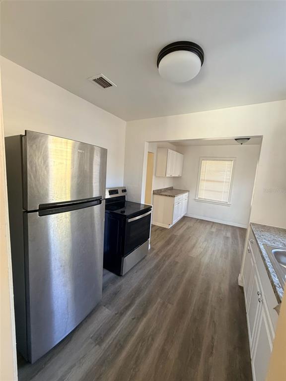 Foto del edificio - 4615 Wishart Blvd