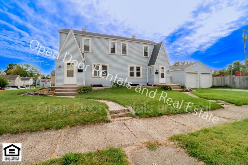 Primary Photo - 1201 Spring St