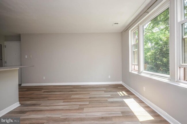 Building Photo - 4840 MacArthur Blvd NW