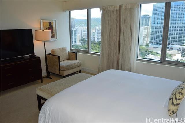 Building Photo - 223 Saratoga Rd