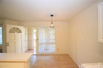 Building Photo - 94-614-614 Lumiaina St