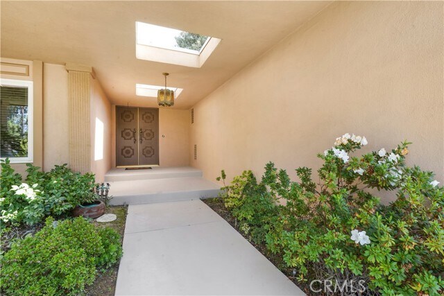 Building Photo - 3136 Voltaire Dr