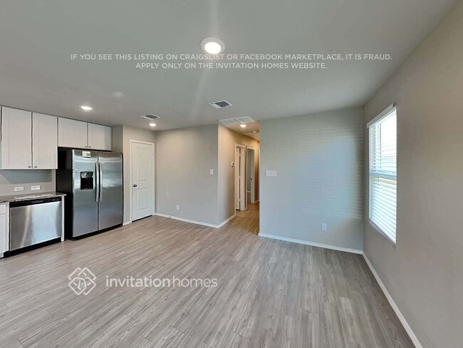 Building Photo - 5450 Verdugos Pl