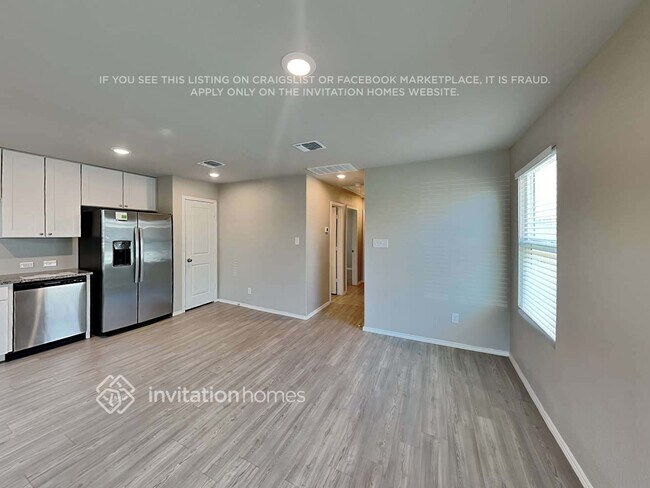 Foto del edificio - 7343 Plata Cir